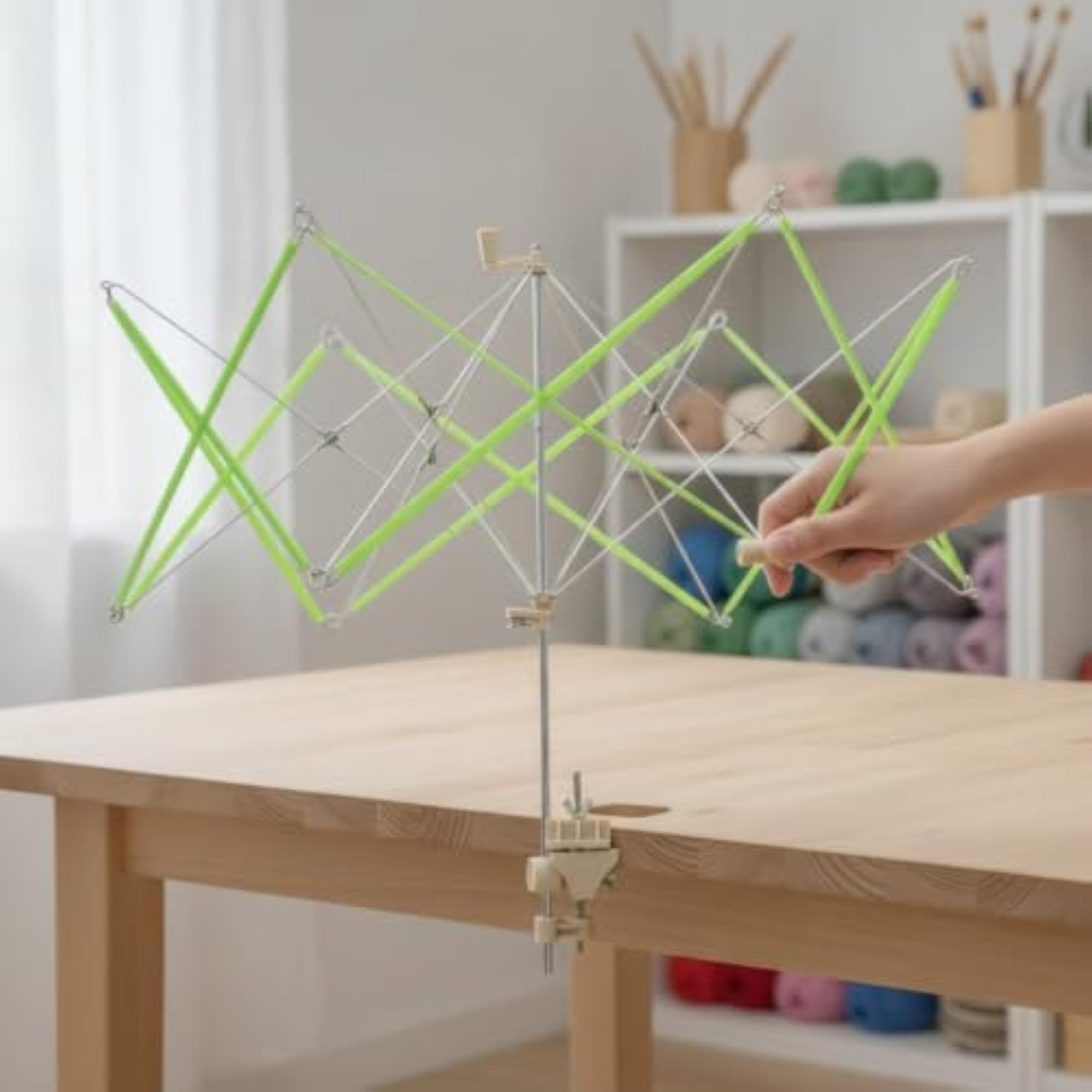 Portable Yarn Ball Winder with Tabletop Clamp