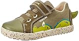 Kilwi es una deportiva de niño alegre, divertida y confortable, con suela vulcanizada. De malla y gamuza, presenta un simpático tiburón en el lateral, cuya aleta se asoma en el talón