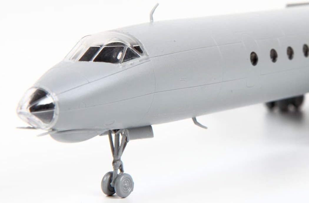 Zvezda 7007 – 1: 144 Passenger Plane Tupolev Tu 134B '67