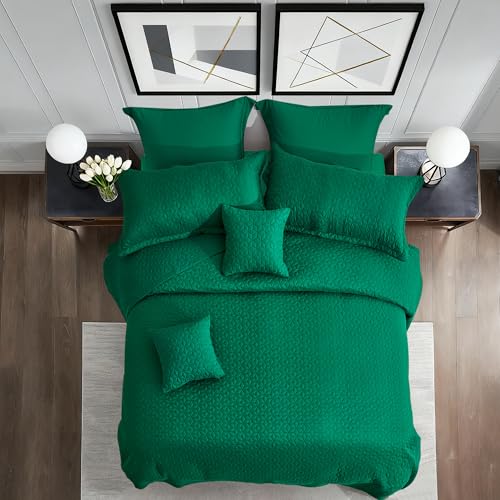 Image of Oversized King Bedspread 128x120 Extra Wide, Diamond Geometric Quilt Set King /Cal King, Lightweight Reversible Coverlet, Straight Edge - Rich Contemporary Look, 5 Piece, Green