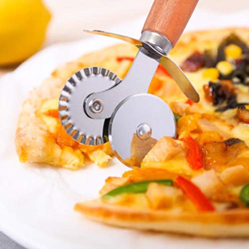 4-Pack Ravioli Cutter Stamp with Pastry Wheel Set, Ravioli Stamps Made of Wooden Handle and Fluted Edge, Pasta Press Kitchen Attachment - Thumbnail 6