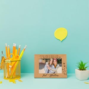 Family Decor, Friendship Gift for Friends Apart, It's Not What We Have in Life but Who We Have in Our Life that Matters, Photo Gifts Wooden Picture Frame, Wall & Tabletop Display, 4*6 Inches Photo Family Decor Friendship Gift for Friends Apart Its Not What We Have in Life but Who We Have in Our Life that Matters Photo Gifts Wooden Picture Frame Wall Tabletop Display 46 Inches Photo