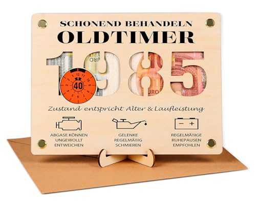Giftota Geschenke zum 40 Geburtstag Mann, Witzige Geldgeschenke Holz mit Umschlag, Geldgeschenk 40. Geburtstag Mann - Schonend Behandeln 1985 Oldtimer Giftota Geschenke zum 40 Geburtstag Mann, Witzige Geldgeschenke Holz mit Umschlag, Geldgeschenk 40. Geburtstag Mann - Schonend Behandeln 1985 Oldtimer