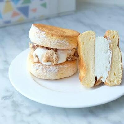 [ライオンカフェ]ふわふわパンケーキサンド10個入り