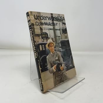 Paperback Underworld U.S.A (Cinema one, 20) Book