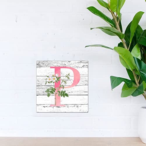 Lettres de l'alphabet en bois monogramme P rustique 30cm