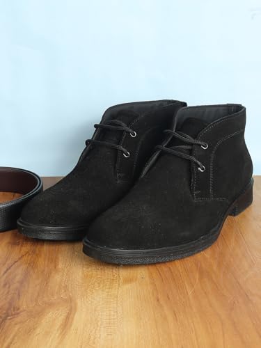 Image of Carlton London Men's Suede Chukka Boots