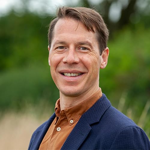 Castlebay Conversations: Long-Term Investing, Quality & Patience George Ladds in conversation with Ben Peters, Co-Founder & Portfolio Manager, Evenlode Investment