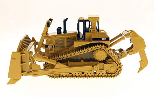 CAT Caterpillar D11R Track Type Tractor with Operator Core Classics Series 1/50 Diecast Model by Diecast Masters 85025