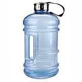 Su gran capacidad de 2,2 l satisface tus necesidades de agua durante la práctica de deporte.
