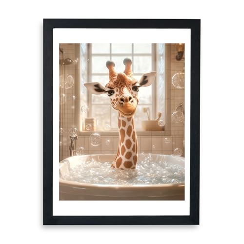 Girafe dans le bain Spiffing Prints affiche encadrée Medium pour mur vide