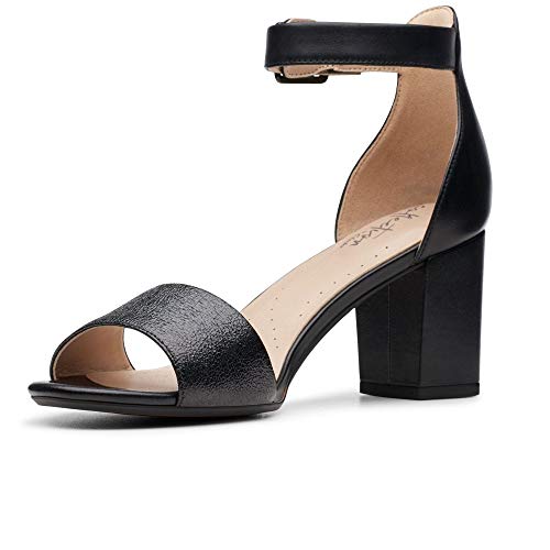 Image of Clarks Women's Deva Mae Fashion Sandals