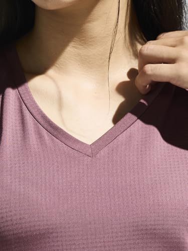 Image of Women's V Neck Cut & Sew Mesh Panel Top