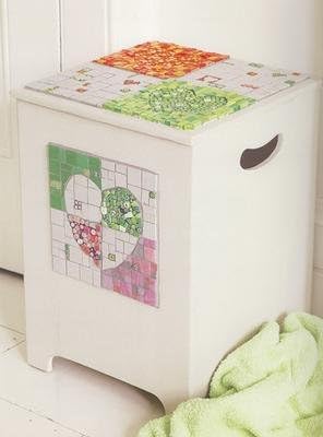 Red Heart Millefiori - 90 Coe