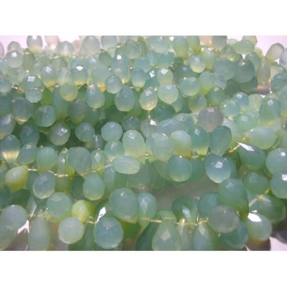 Aqua chalcédoine briolette pierres facettées haut de gamme pour bijoux fins