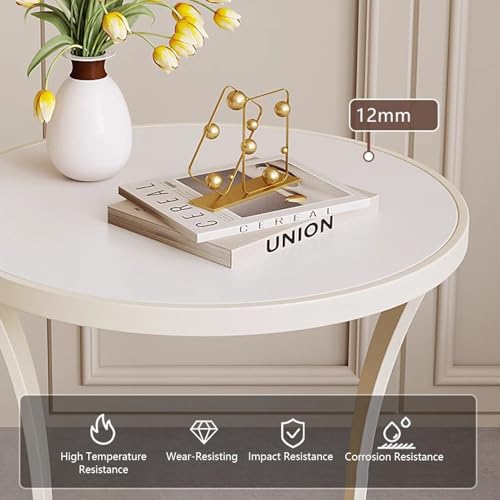 Petite table d'appoint gain de place pour studio et salon