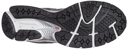 Image of New Balance Men 2002 Sneaker