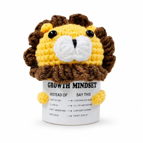 wuguimeii Handmade Crochet Positive Lion, Inspirational Lion Desk Decor, Knitted Encouragement Keepsake, Emotional Support Cheer Up Gift for Men Women Coworker Friend, Birthday