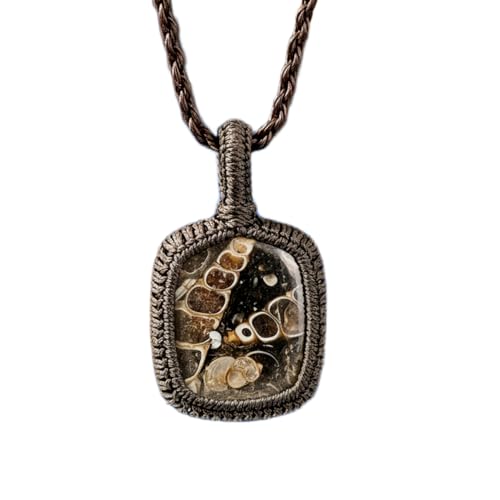 Collier agate turritelle unique : un bijou en fossile fait main d'exception