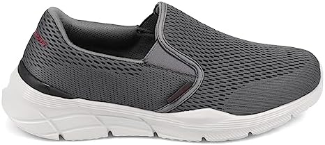 Skechers Equalizer 4.0 Triple Play Charcoal/Red 8.5 D (M) | Image 1