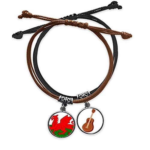 Pulsera cuero de Gales con dise&ntilde;o de guitarra y acabados detallados