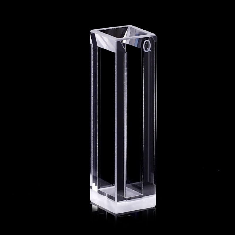 Cuvette de fluorescence en micro-quartz haute pureté de 1750 µl pour analyses
