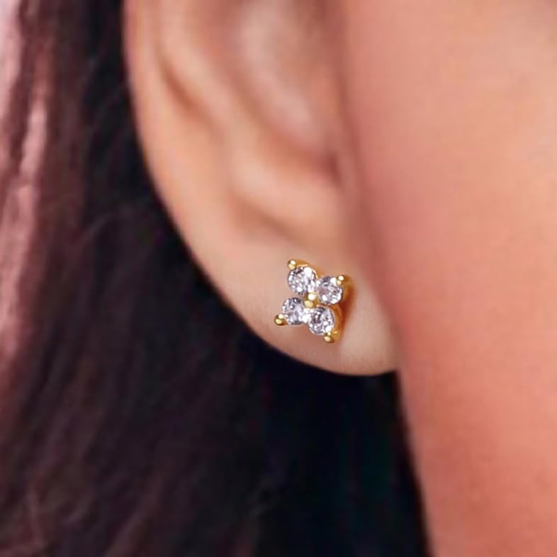 Princess Collection - "Sweetheart Daisy" - 0.23 Inch (1.0 Carat/Pair) Cubic Zirconia 22K Gold-Plated Stud Earrings For Sensitive Ears4