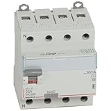LEGRAND Interruptor Diferencial, 4P, 25 A, sensibilidad de 30mA, clase AC, DX4, 411660E
