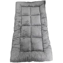 Quilted Pet Sleeping Pad, Soft Plush Dog Cat Bed Mat with Thick Padding Cozy Cushion for Crate Floor or Couch Use Medium Large Grey M
