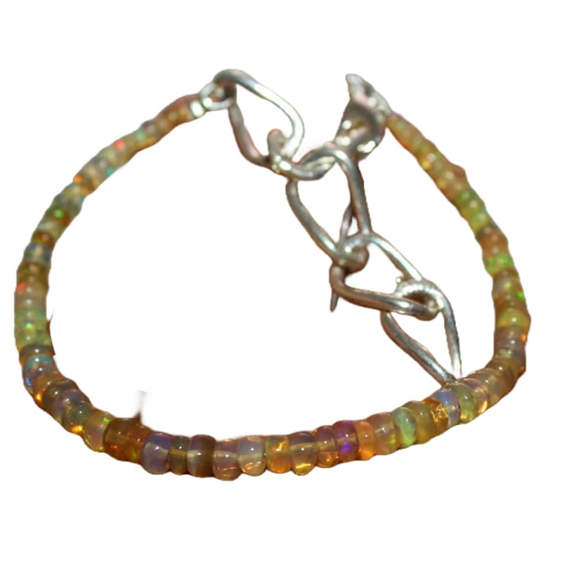 Bracelet opale éthiopienne 2-3mm en perles rondelles lisses et fermoir argent