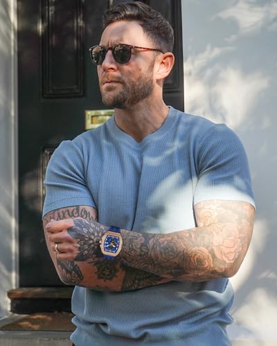 Image of TSAR BOMBA Men's Luxury Quartz Watch, Luminous Dial 5ATM Water Resistance Silicone Strap Men's Wristwatch Ideal Gift for Men