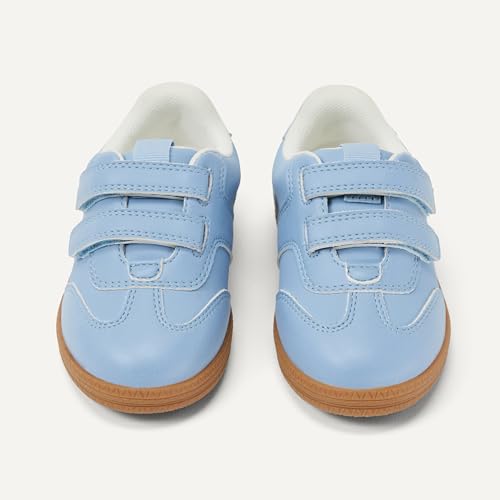 Image of Amazon Essentials x Sofia Grainge Unisex Kids and Toddlers' Hook and Loop Sneakers with Rubber Sole