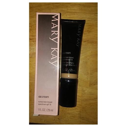 Mary Kay CC Cream Sunscreen Broad Spectrum SPF 15 1fl. oz / 29 mL - Medium to Deep