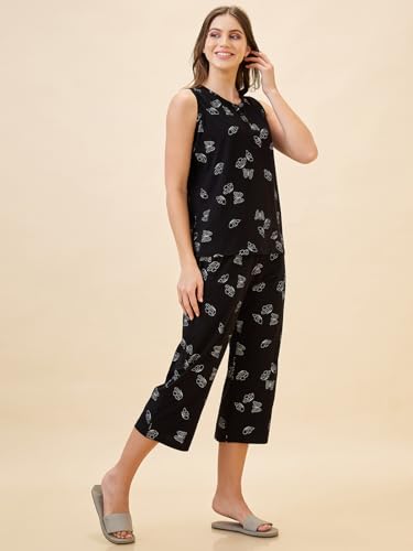Image of AV2 Women's Cotton Printed Round Neck Short Sleeve Night Suit Set | Capri Set | Casual Night Dress for Women-2127