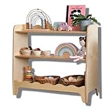 El tamaño de la estantería Montessoriano es de 50 cm de ancho x 45 cm de alto x 25 cm de largo y está hecho completamente de madera de abedul natural. Los artículos que se muestran en las fotos (peluches, juguetes, etc.) son solo para fines ilustrativos. Los artículos que se muestran en las fotos (peluches, juguetes, etc.) son solo para fines ilustrativos.