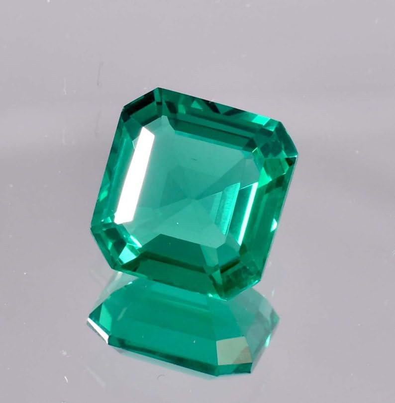 Émeraude naturelle 8x8mm authentique pour remplacer une gemme perdue