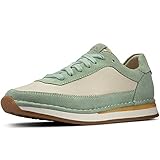 Clarks Craft Run Lace. A casual two-tone ladies’ sneaker with a modern twist, finished in a mix of leather and suede uppers and fastened with laces for a secure fit. Leather lined with a cushioned footbed while the sole has deep grooving for improved traction and comfort.