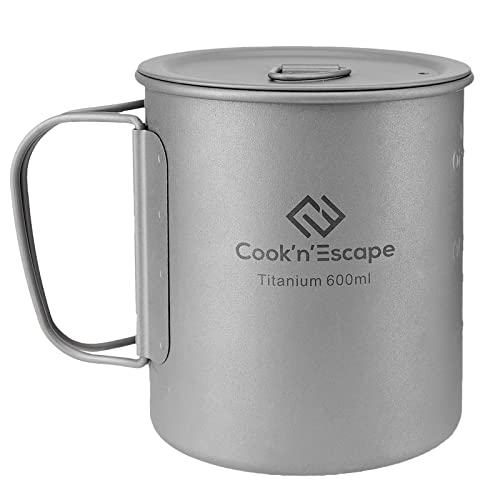 COOK'N'ESCAPE 600 ml Titan-Tasse/Topf mit Deckel, leichter Camping-Kaffeebecher mit faltbarem Griff, Rucksack-Topf für Outdoor-Wandern, Kochen Cover