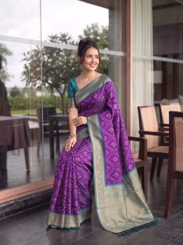 Elite Weaves purple patola silk saree – image 3