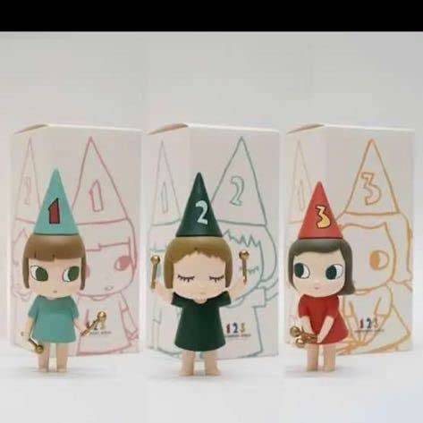 Amazon.co.jp: 奈良美智 フィギュア ドラミング ガール 123 Drumming