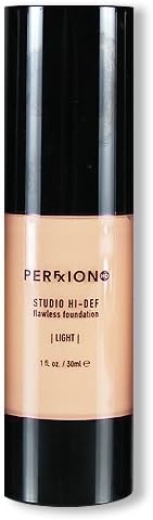 Studio Hi-Def Flawless Foundation (Light)