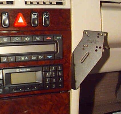 Panavise Dash Mount for Mercedes Benz E300 1996-99, E320 Sedan 1996-02,E430 1998-02, E55 2002