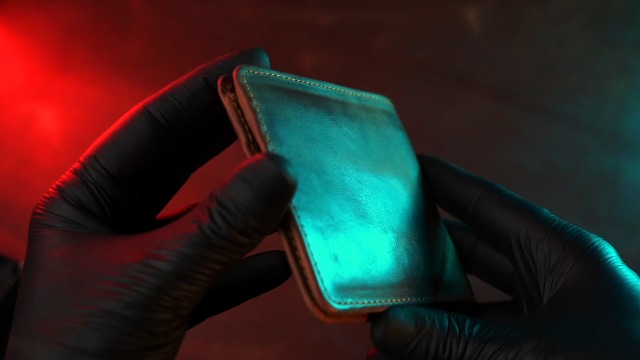 Amazon.com: FULLFURS Genuine Cow Hide Bifold Leather Wallets for