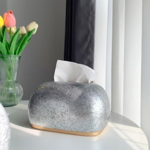Boîte à mouchoirs carrée en céramique grise aux finitions luxe