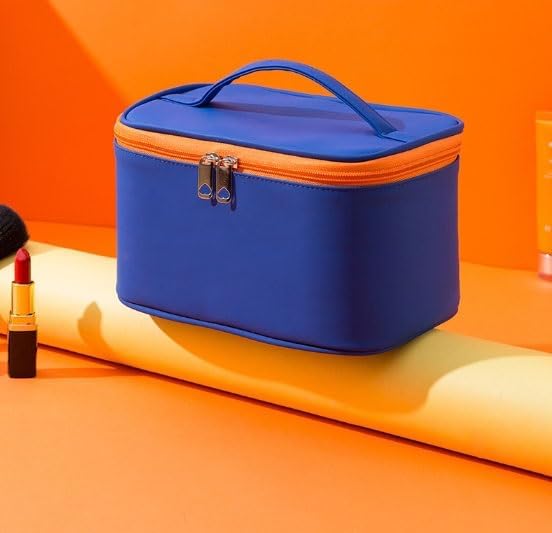 Large Capacity Hand-held Cosmetic Bag Travel Storage Waterproof image 2