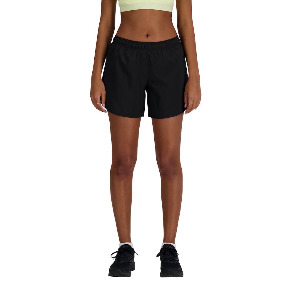 

                                                    New Balance Women's Sport Essentials Short 5", Bla