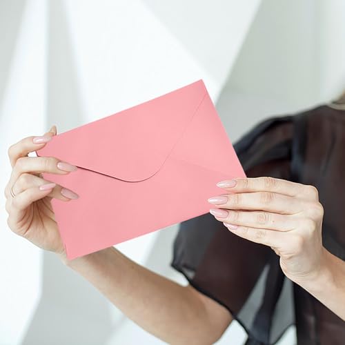 Maykafay Umschläge, 50 Stück Farbige Briefumschläge Kraftpapier, Briefkuvert Briefhülle, Umschlag B6-12.5 * 17.5cm Kuverts für Grußkarten Einladung Geburtstagskarten
