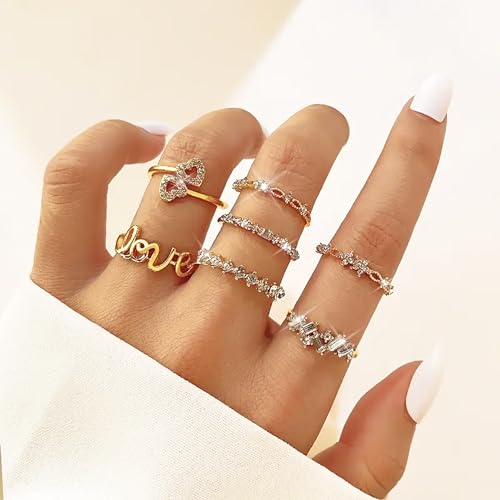 Gold Stackable Rings for Women Teen Girl Gifts Trendy Stuff Simple Star Moon Heart Knuckle Ring Set Boho Cute Stuff Gold Ring Pack Jewelry Birthday Christmas Gifts 2025 Stocking Stuffers3