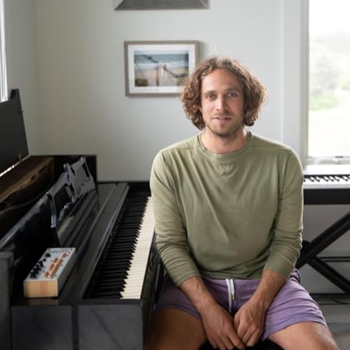 Composer, Jackson Greenberg (AKA Jane Roe, Netflix "Explained" Theme) Podcast Por  arte de portada