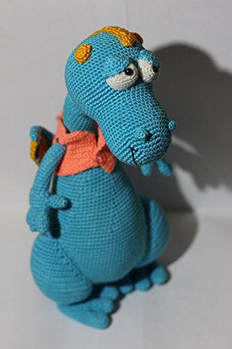 Knitted Cute blue dinosaur2